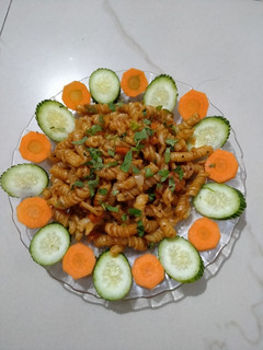 ઇટાલિયન પાસ્તા (Italian Pasta Recipe In Gujarati) રેસીપી મુખ્ય ફોટો