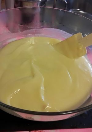 A picture of AMIEs Pastry Cream.