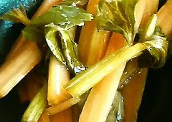 Our Family&amp;#39;s Exquisite Celery Pickles with Soy Sauce Recipe