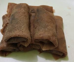 Resep Terbaik Dadar gulung isi pisang coklat Sedap Resep Terbaik Dadar gulung isi pisang coklat Sedap