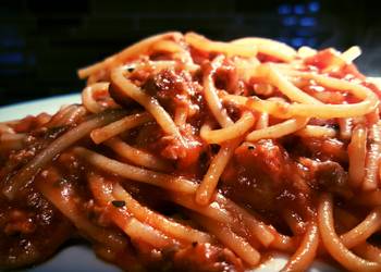 How to Prepare Yummy Meat sauce for spaghetti