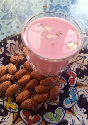 A picture of Kashmiri chai, Pink Tea.