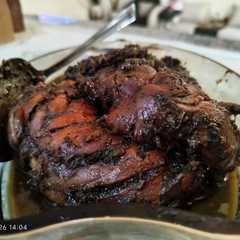 A picture of مرغ ترش.
