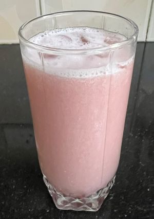 A picture of Pomegranate Coconut 🥥 Cooler.