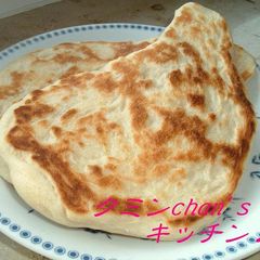 Crispy and Fluffy Homemade Naan Made with All-Purpose Flour A picture of Crispy and Fluffy Homemade Naan Made with All-Purpose Flour.