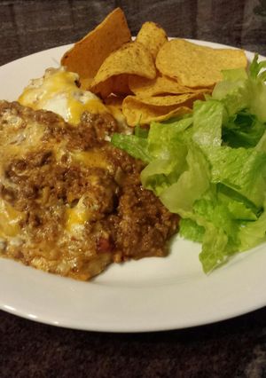A picture of Beefy Tortilla Casserole.