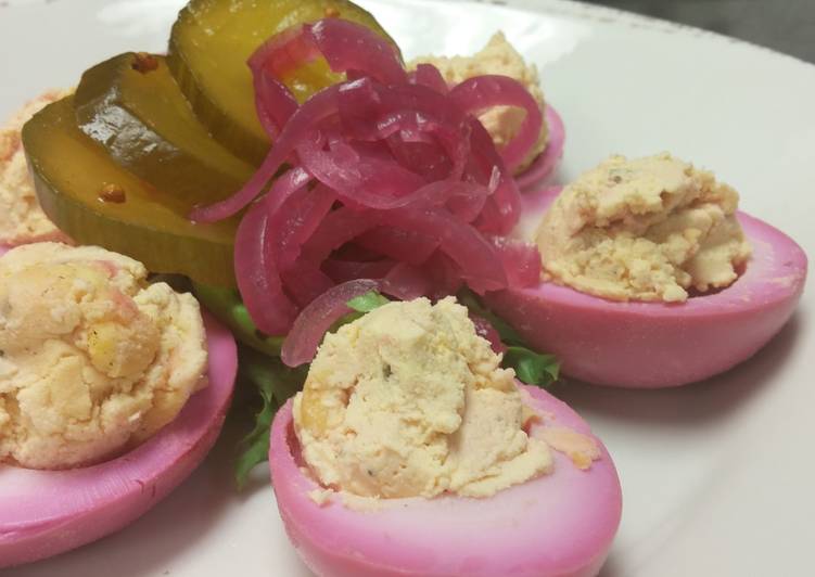 Simple Way to Make Perfect Pickled deviled eggs