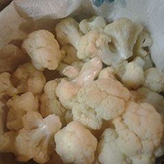 A picture of Deep fried cauliflower.