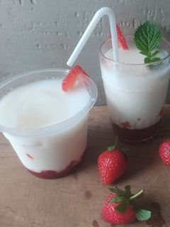 Foto resep Korean Strawberry Milk