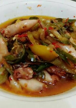 Foto resep Tumis cumi +pete cabe hijau