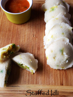A picture of Stuffed Idlis.