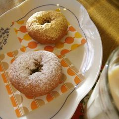 A picture of Tofu Doughnuts.