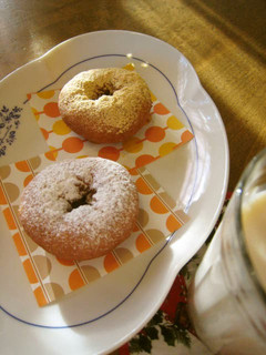 A picture of Tofu Doughnuts.
