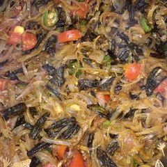 Piyaz bhindi A picture of Piyaz bhindi.