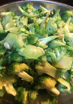 Foto resep Brocoli Cah Bawang Putih