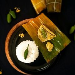 A picture of Macher Paturi.