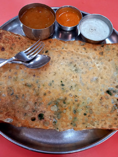 क्रिस्पी रवा डोसा (Crispy rava dosa recipe in Hindi) रेसिपी मुख्य फोटो