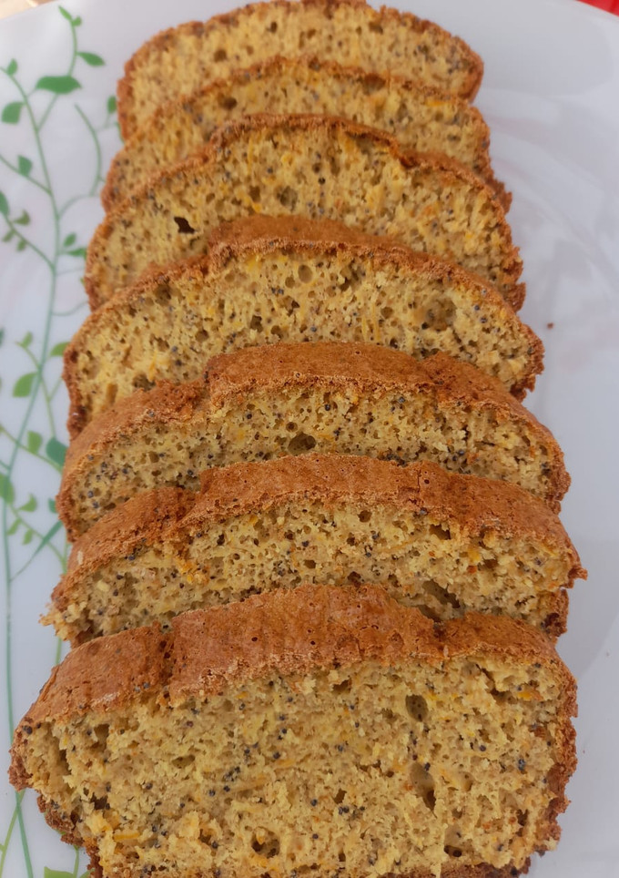 Una foto de Budín de avena, naranja, zanahoria y semillas de amapola 🍊🌱