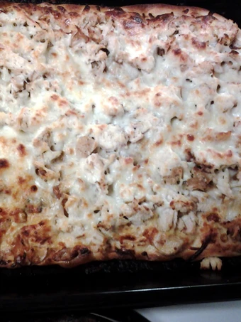 Easy Steps to Make Chicken Carbonara Pizza the So Delicious Really delicious