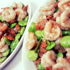 A picture of Bitter Beans Stir fried with Fresh Shrimps.