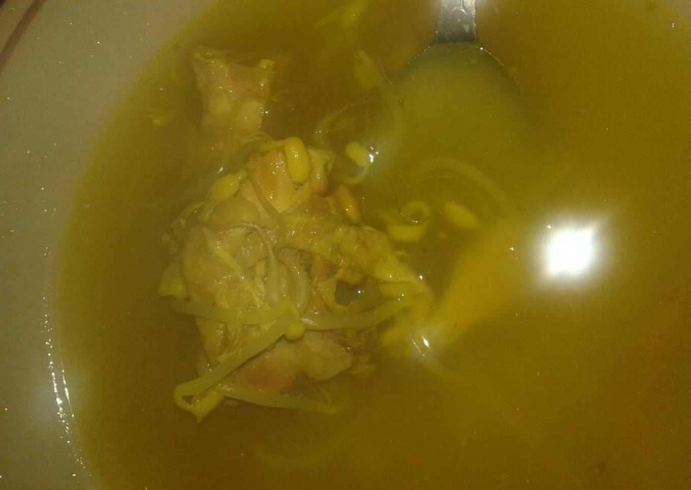 Soto ayam tauge ala maktah