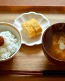 Súp Miso cổ điển Nhật Bản với đậu phụ của Aneko-chan