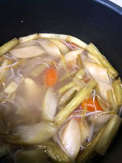 Hình của món Canh chua chay.