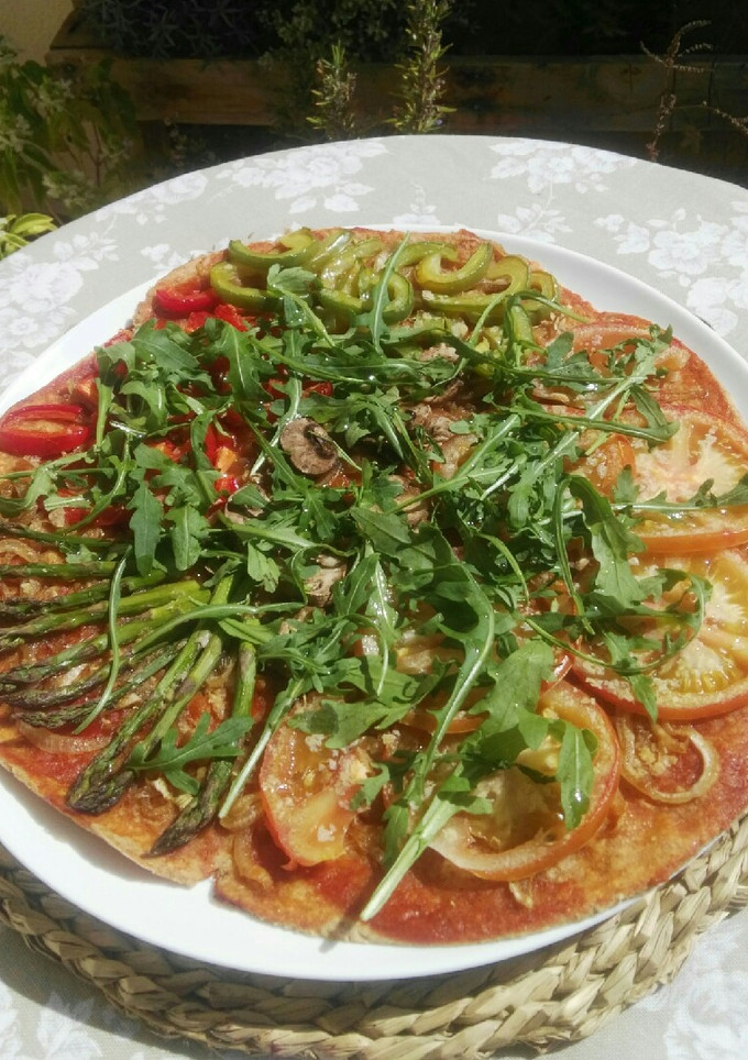 Una foto de Pizza vegana casera