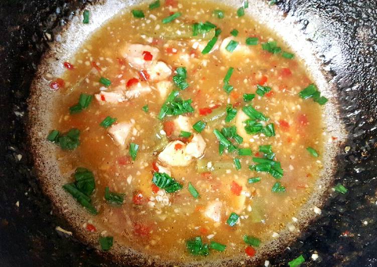 Chinese Green Chilli Chicken Curry 