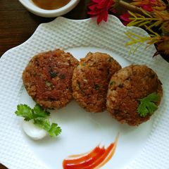 A picture of Chana soya tikki.