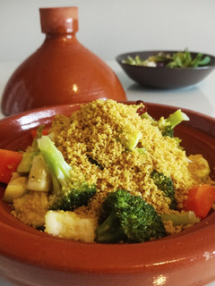 Una foto de Cuscús con verduras