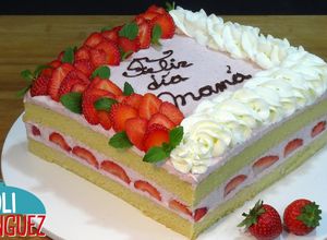Foto principal de Tarta especial Día de la Madre 2019, con un bizcocho muy esponjoso y jugoso