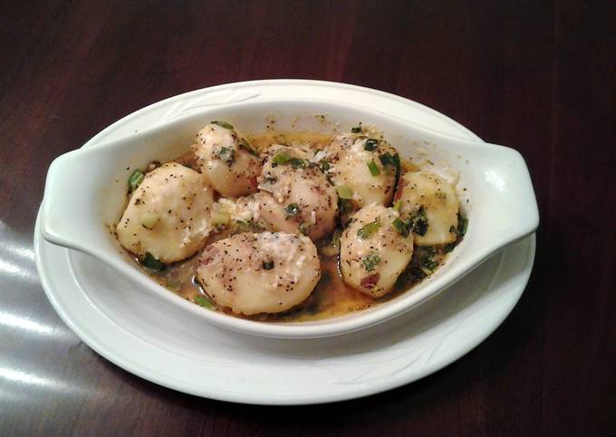 Simple Delicious boiled buttered Potatos
