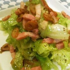 A picture of Don't Throw Out the Outer Leaves of Lettuce!! An Easy Lettuce Dish in 3 Minutes.