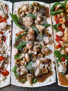 A picture of Flat Breads!!.