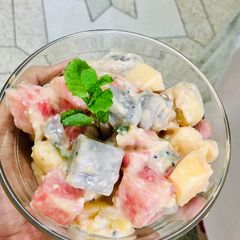A picture of Healthy Ambrosia Salad.