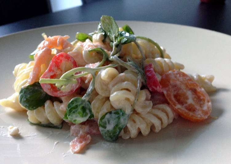 Easiest Way to Make Super Quick Homemade Smoked Salmon and Watercress Pasta