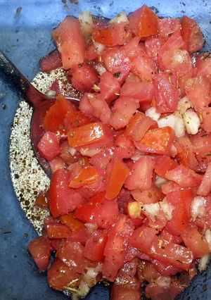 A picture of Tomato-Basil Vinaigrette.