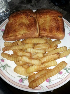 A picture of Garlic cheese bread sandwich.