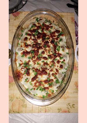 صورة لوصفة كٌرات البطاطس باللحم المفروم والبشاميل 🍴🍚