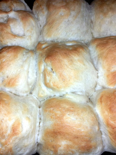 A picture of Easy bread rolls.