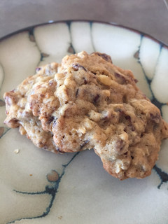 A picture of Cranberry Oatmeal Cookies.