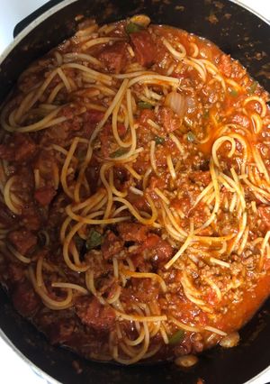 A picture of Spaghetti.