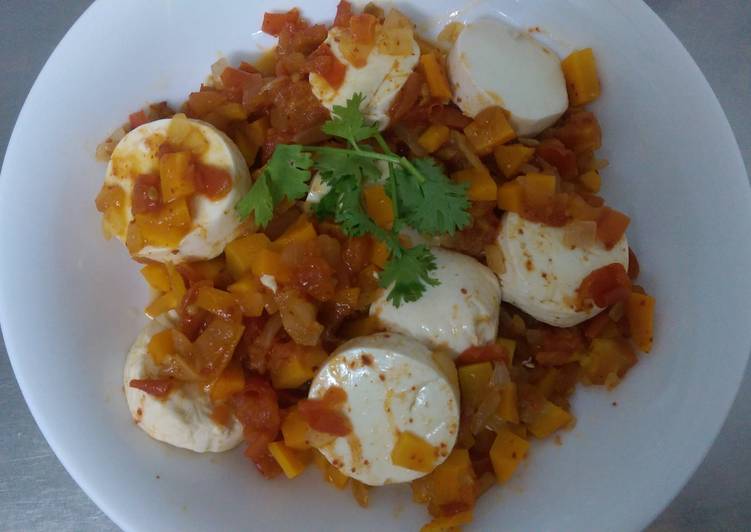 Simple Way to Make Super Quick Homemade Tofu with Hot Chilli Tomato Sauce