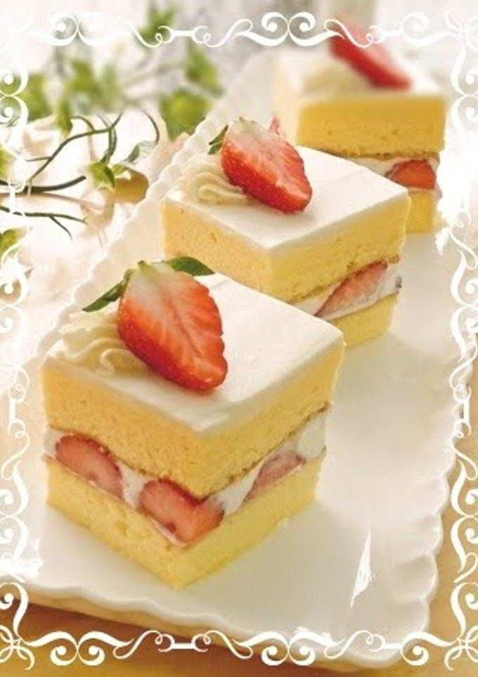 A picture of Simple Shortcake Made With Chiffon Cake.