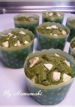 A picture of Just Mix Easy and Moist Green Tea Cupcakes.
