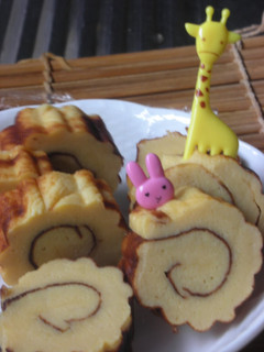 A picture of Quick and Easy Mini Datemaki (Rolled Fish Omelette).