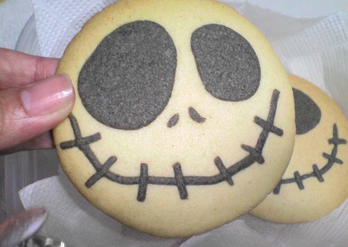 Jack Cookies for Halloween with Black Sesame