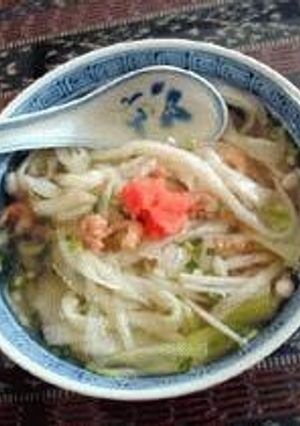 A picture of Vietnamese-Style Homemade Noodles.
