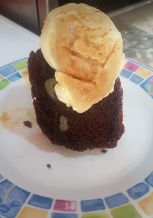 Una foto de Brownie de chocolate y nueces, sin gluten, apto para celiacos